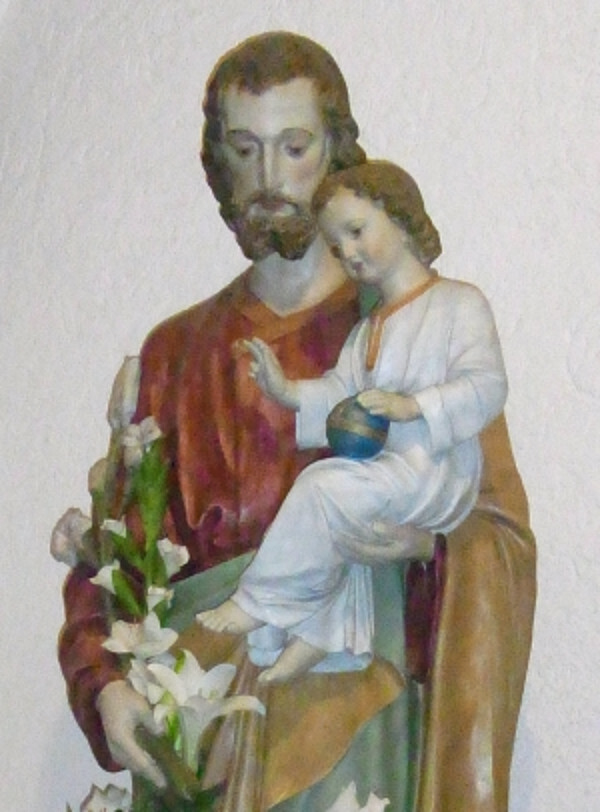 Bild 20150319 01 Josefstatue innen