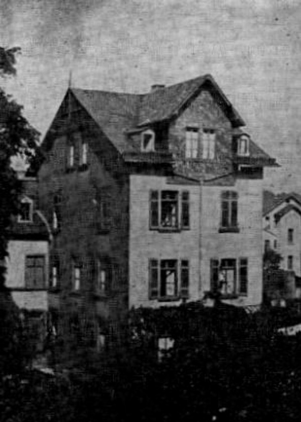 1875 Schwesternhaus