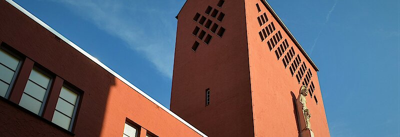 Kurzportrait einer lebendigen Gemeinde mitten im Stadtteil